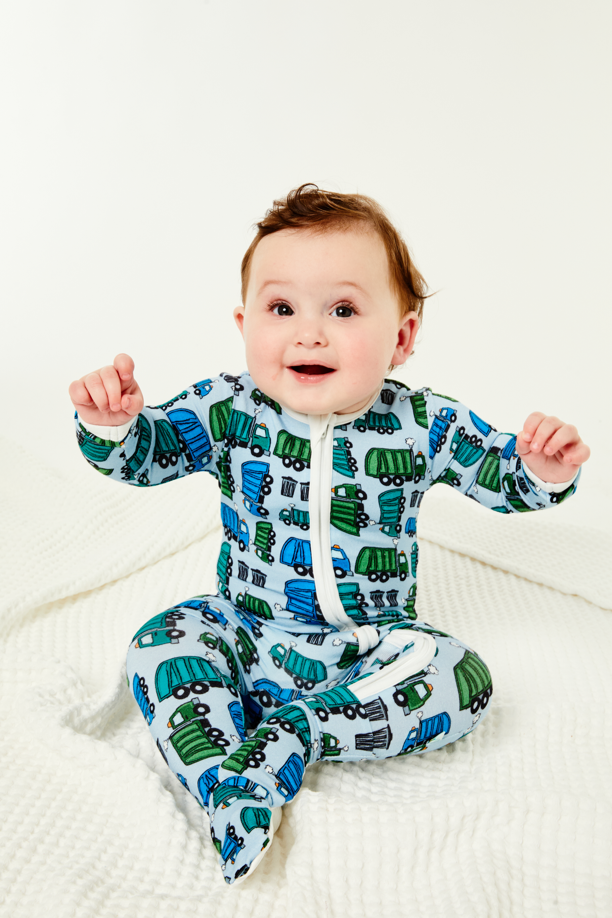 Soft &amp; Stretchy Zipper Footie - Garbage Trucks
